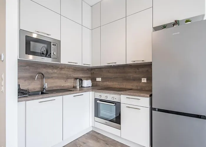 Modern Comfy Next To The River Apartamento