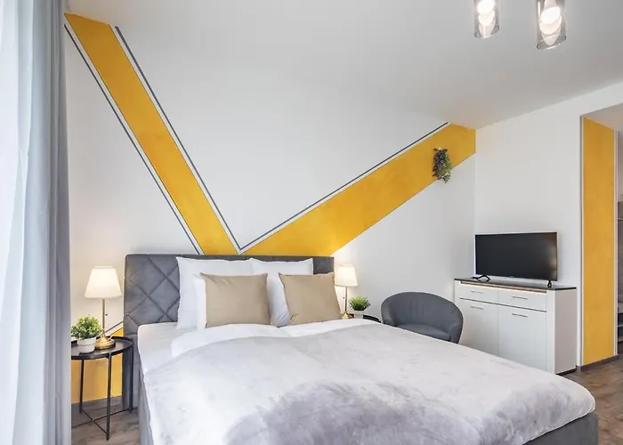 Modern Comfy Next To The River *