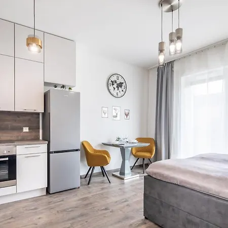 Modern Comfy Next To The River 아파트 *